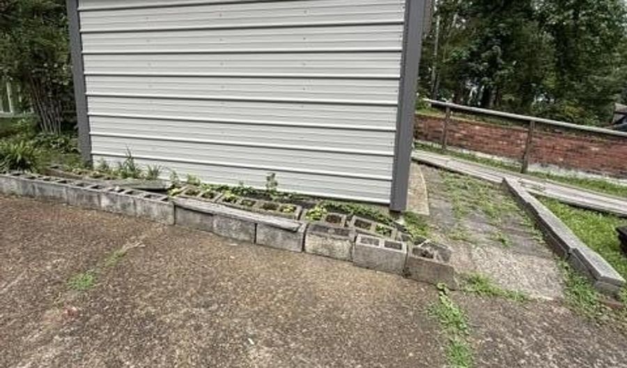 908 Lakeview Dr, Ashland, MS 38603 - 2 Beds, 2 Bath