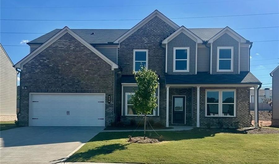 596 Rodeo Dr, Auburn, GA 30011 - 5 Beds, 3 Bath