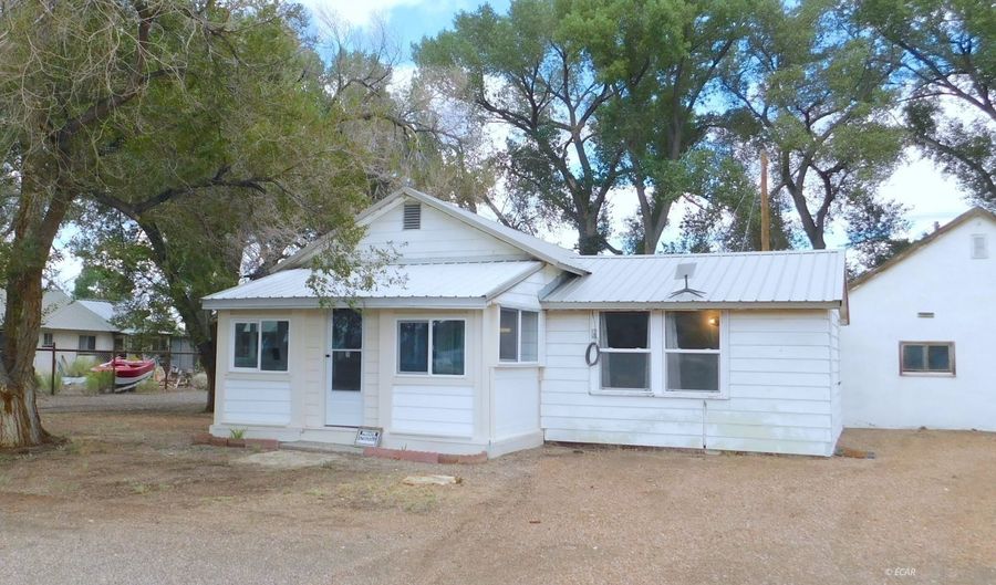 20 Industrial Rd, Crescent Valley, NV 89821 - 2 Beds, 1 Bath