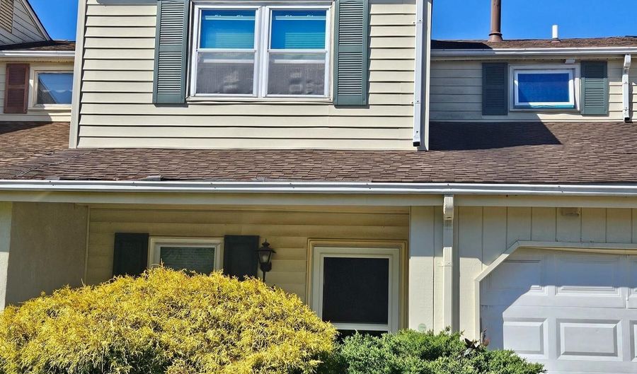 406 DRAGON Ln, Bear, DE 19701 - 3 Beds, 2 Bath
