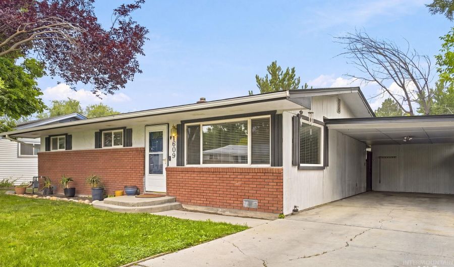 1609 E Beech St, Caldwell, ID 83605 - 3 Beds, 2 Bath