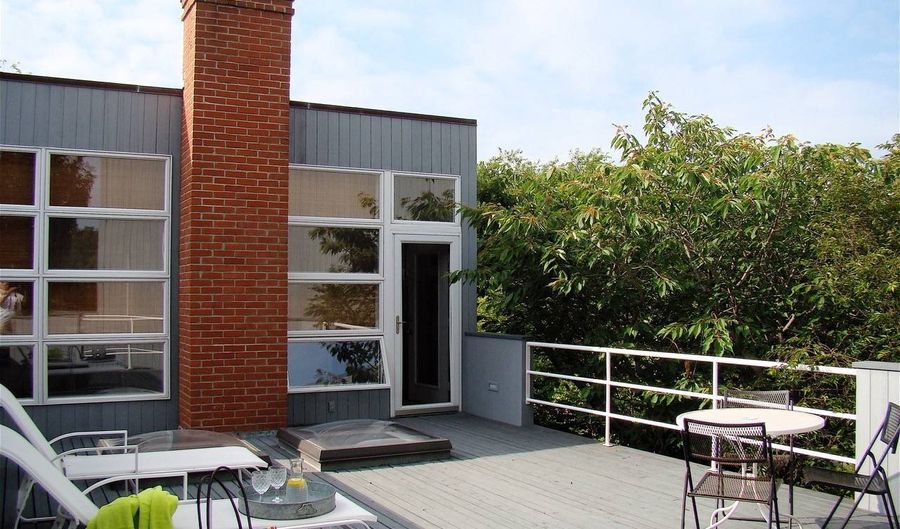 6 Sheperds Ln, Amagansett, NY 11930 - 1 Beds, 1 Bath