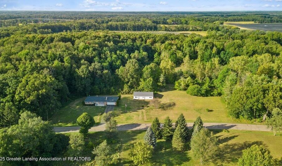 15988 Comdon Rd, Albion, MI 49224 - 3 Beds, 2 Bath