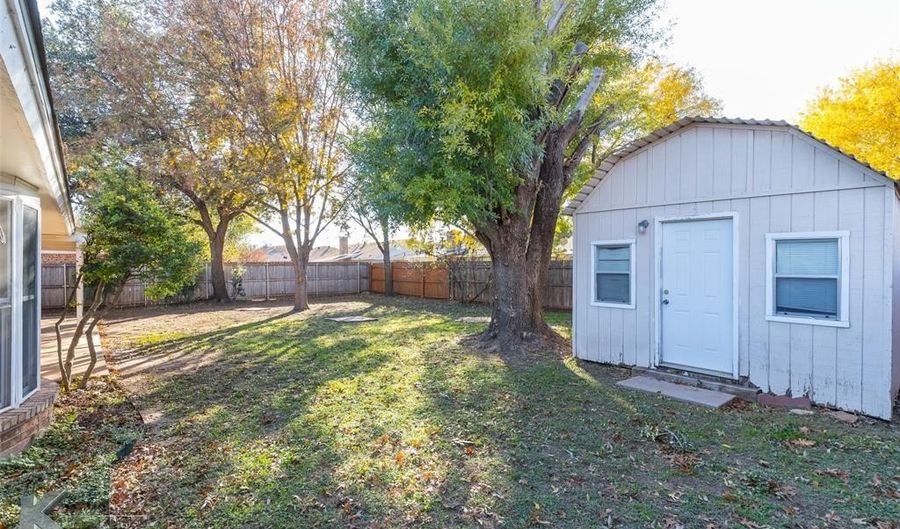 4518 Bruce Dr, Abilene, TX 79606 - 3 Beds, 2 Bath