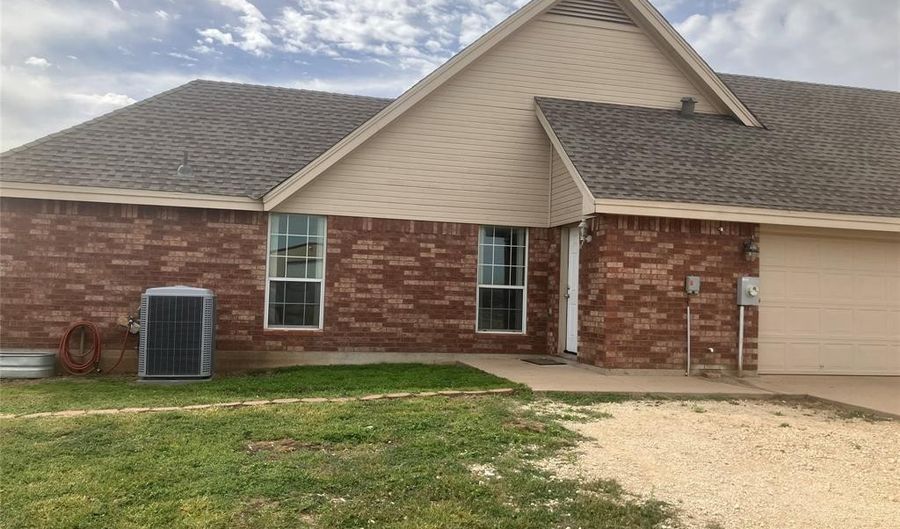 3364 US Highway 277 S, Anson, TX 79501 - 3 Beds, 3 Bath