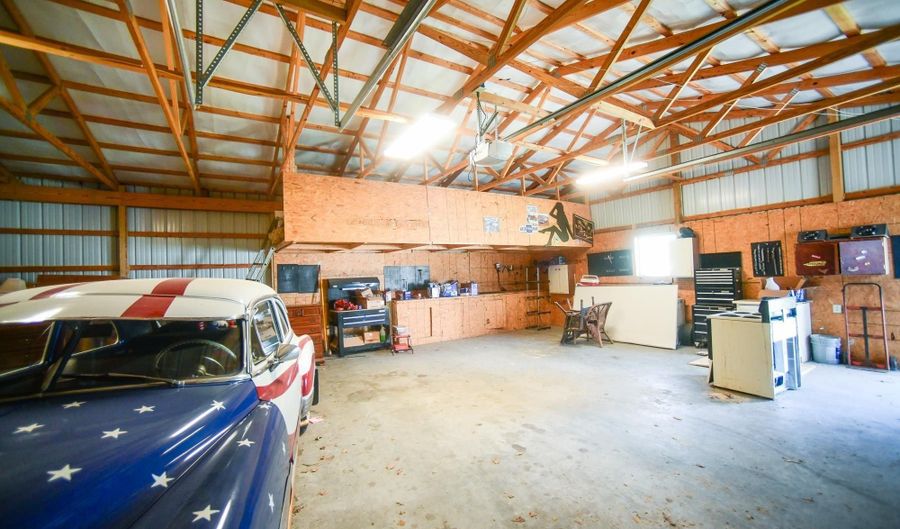 813 N Charles St, Bicknell, IN 47512 - 2 Beds, 1 Bath
