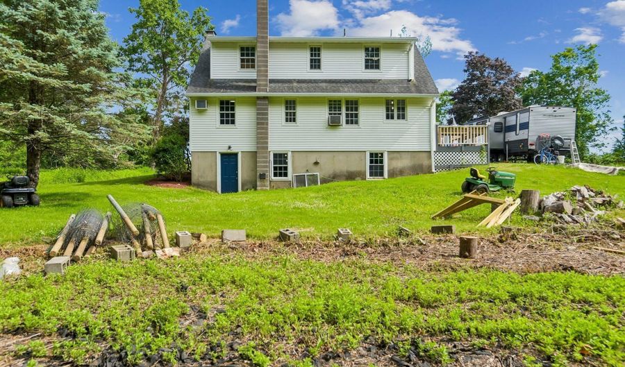 29 Homonick Rd, Colchester, CT 06415 - 3 Beds, 2 Bath