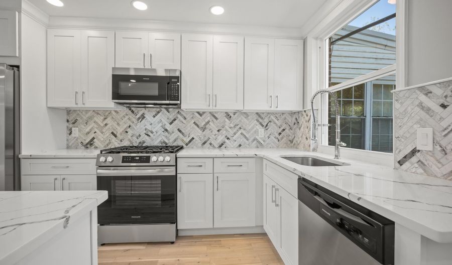 5418 BINGHAM St, Philadelphia, PA 19120 - 3 Beds, 2 Bath
