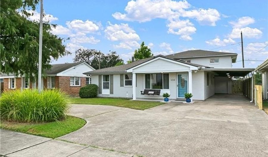 1710 SCHNELL Dr, Arabi, LA 70032 - 5 Beds, 4 Bath
