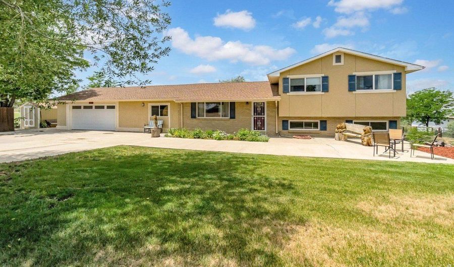 323 County Road 17, Brighton, CO 80603 - 4 Beds, 3 Bath