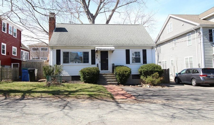 8 Colby St, Belmont, MA 02478 - 3 Beds, 2 Bath