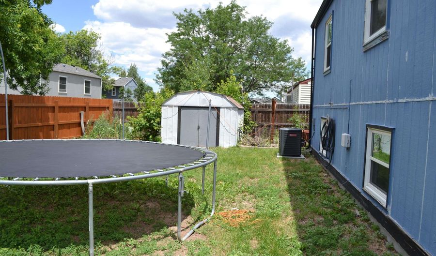 2116 PINE Ave, Cheyenne, WY 82007 - 4 Beds, 2 Bath