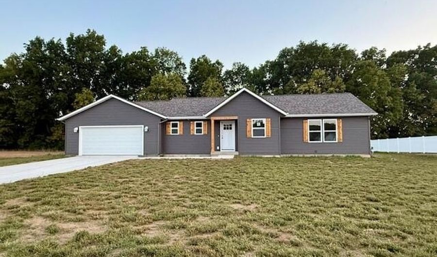 3216 Signal Point Dr, Allegan, MI 49010 - 2 Beds, 2 Bath