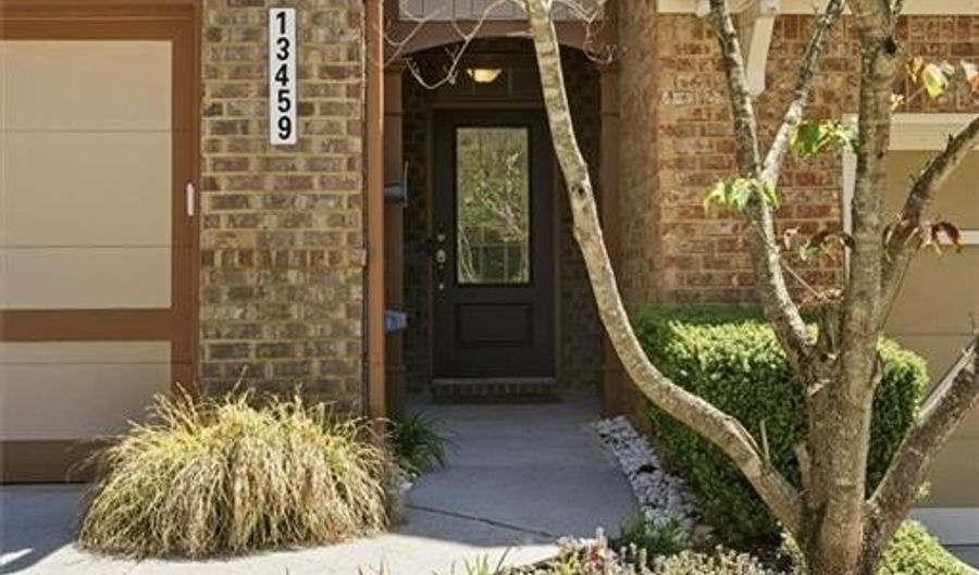 13459 Gardiner Ln, Alpharetta, GA 30004 - 4 Beds, 4 Bath