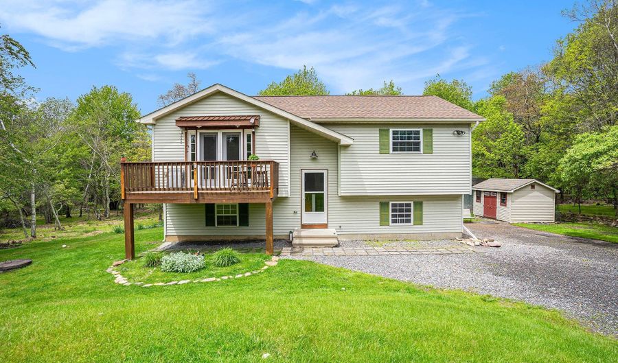 13 DENISE Ct, Albrightsville, PA 18210 - 4 Beds, 2 Bath