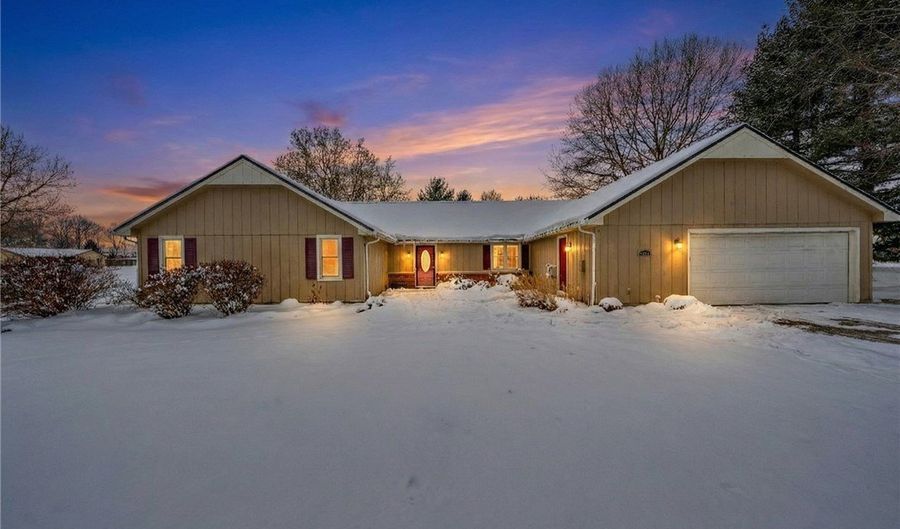 10121 Crows Nest Cv, Aurora, OH 44202 - 4 Beds, 2 Bath