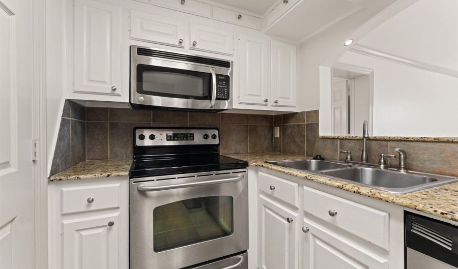 2045 3rd St #305, Baton Rouge, LA 70802 - 2 Beds, 2 Bath