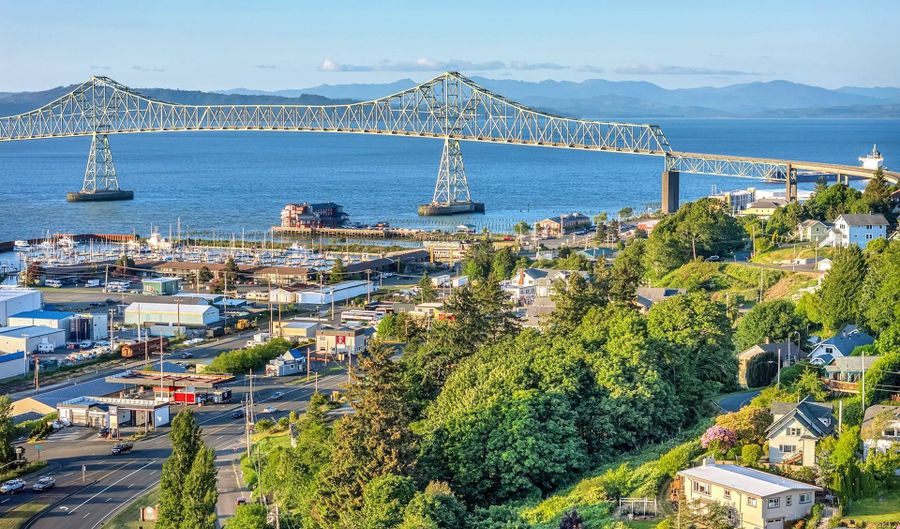 Lot 29504, Astoria, OR 97103 - 0 Beds, 0 Bath