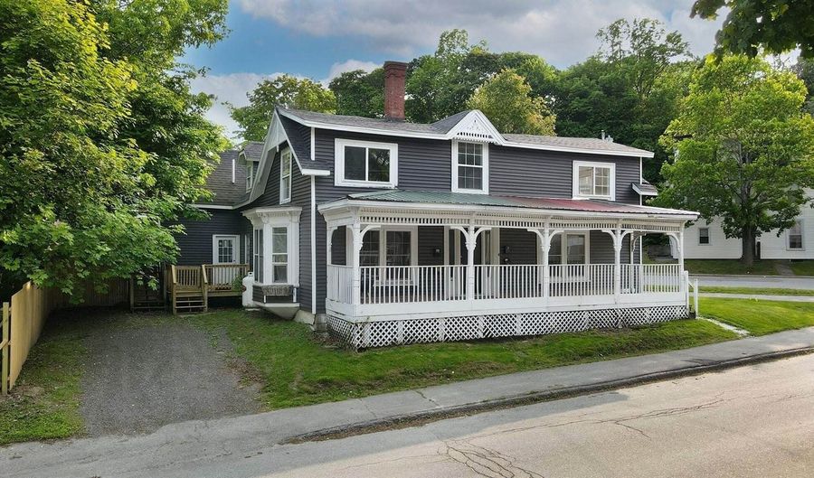 176 Court St, Bangor, ME 04401 - 0 Beds, 4 Bath