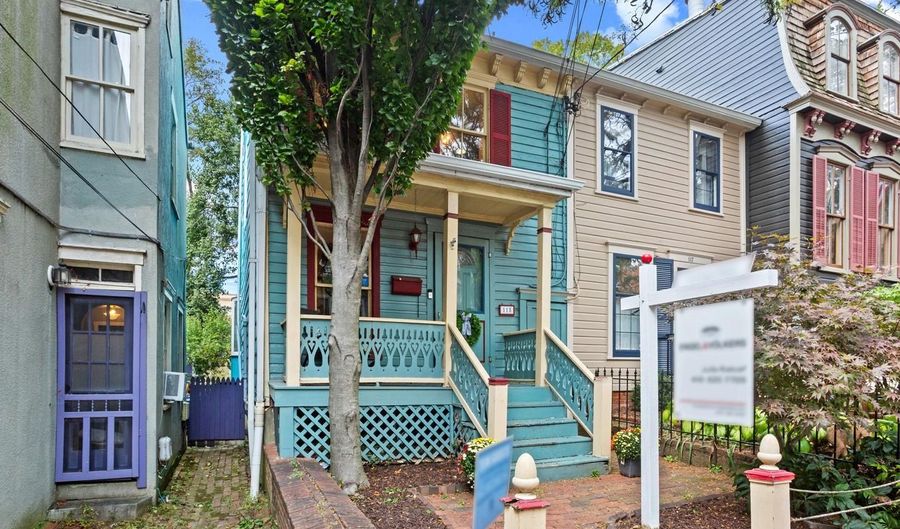 115 Charles St, Annapolis, MD 21401 - 3 Beds, 2 Bath