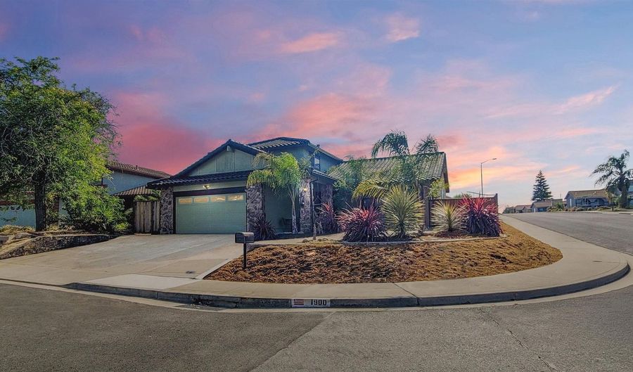 1900 Yellowstone Ct, Antioch, CA 94509 - 4 Beds, 3 Bath