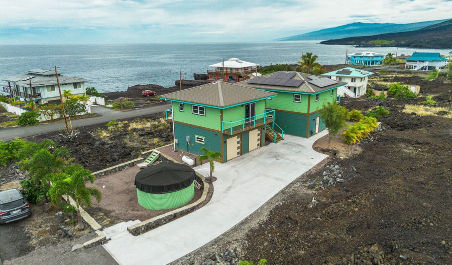 88-105 WAENA Ave, Captain Cook, HI 96704 - 3 Beds, 4 Bath