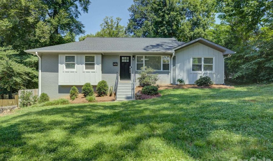 3423 Sudbury Rd, Charlotte, NC 28205 - 4 Beds, 2 Bath
