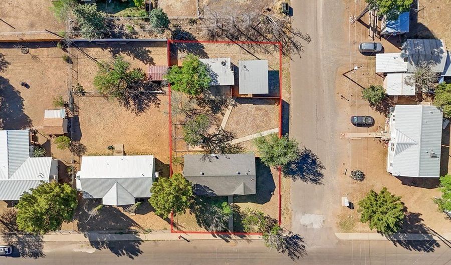 308 W Fort Davis, Alpine, TX 79830 - 3 Beds, 2 Bath