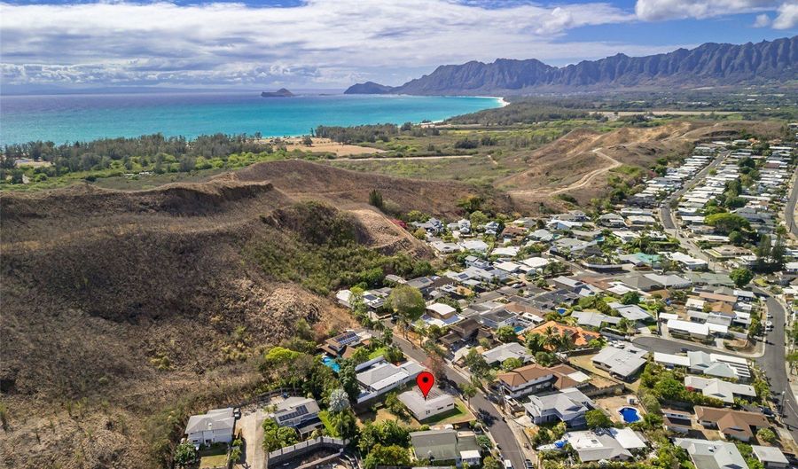 1324 Kuuna St, Kailua, HI 96734 - 3 Beds, 2 Bath