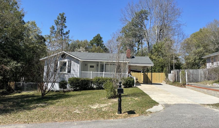 903 Valley View St, Aiken, SC 29801 - 3 Beds, 3 Bath