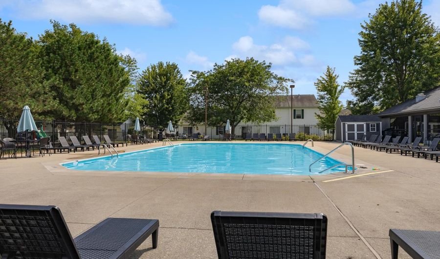 1981 Hoadley Dr 10A, Columbus, OH 43228 - 2 Beds, 2 Bath