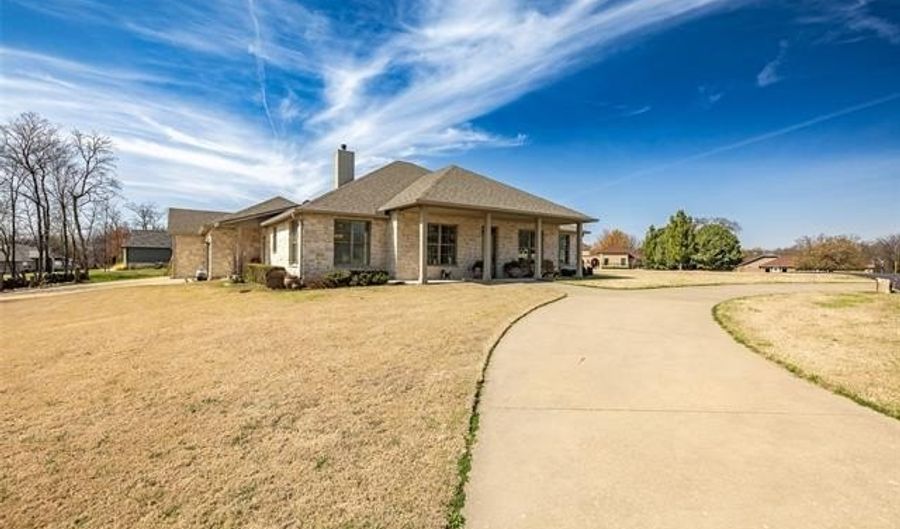 33389 S Coves Dr, Afton, OK 74331 - 3 Beds, 3 Bath