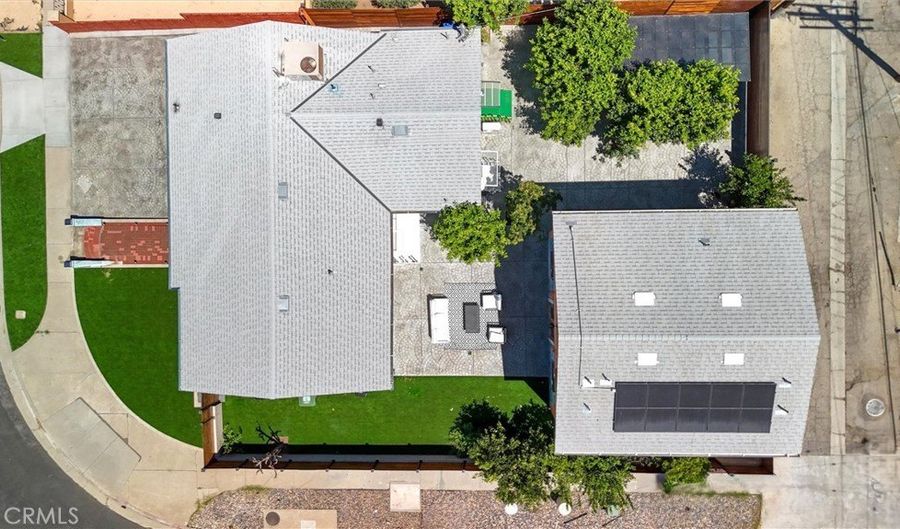 17660 Martha St, Encino, CA 91316 - 5 Beds, 4 Bath