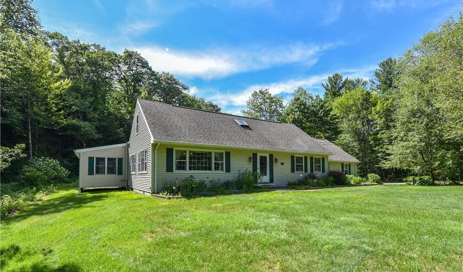 73 W West Hill Rd, Barkhamsted, CT 06063 - 3 Beds, 2 Bath