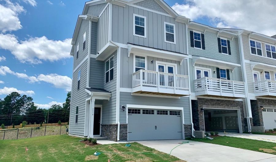 1116 Finch Ct, Apex, NC 27502 - 4 Beds, 4 Bath