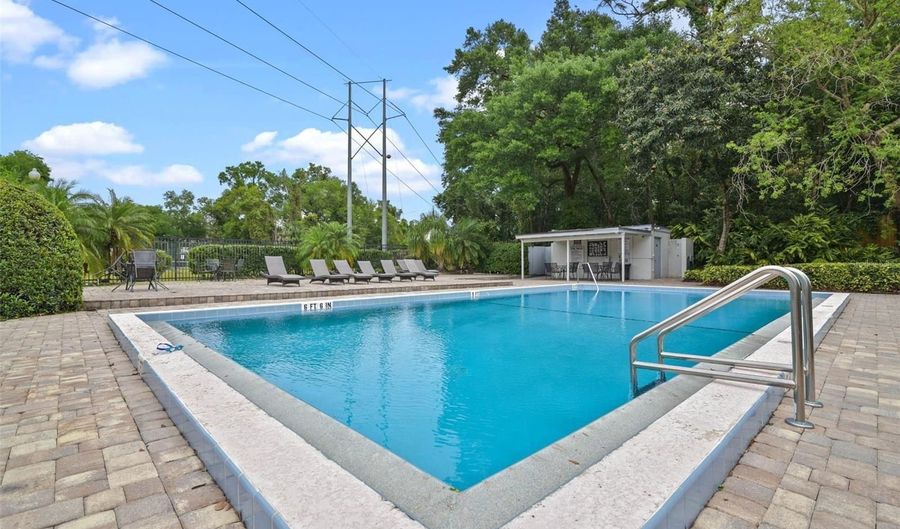 512 DERBY Dr, Altamonte Springs, FL 32714 - 2 Beds, 2 Bath