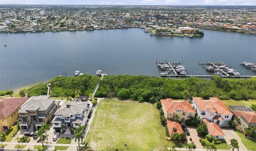 6111 LAGOMAR Ln, Apollo Beach, FL 33572 - 0 Beds, 0 Bath