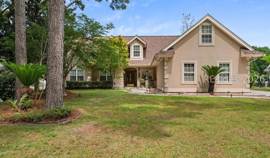 27 Ferebee Ct, Bluffton, SC 29910 - 4 Beds, 3 Bath