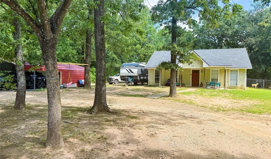 1696 County Road 2954, Alba, TX 75410 - 2 Beds, 2 Bath