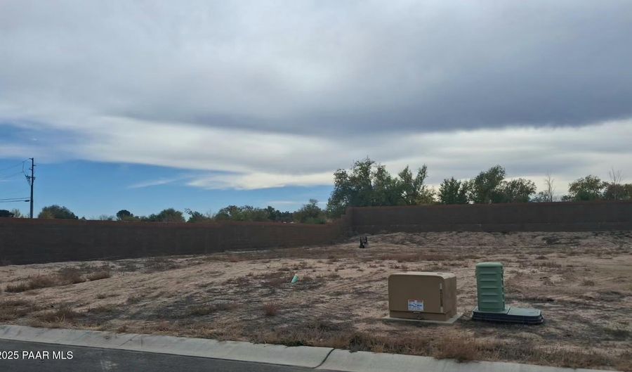 1299 Helsing Rd, Chino Valley, AZ 86323 - 4 Beds, 2 Bath