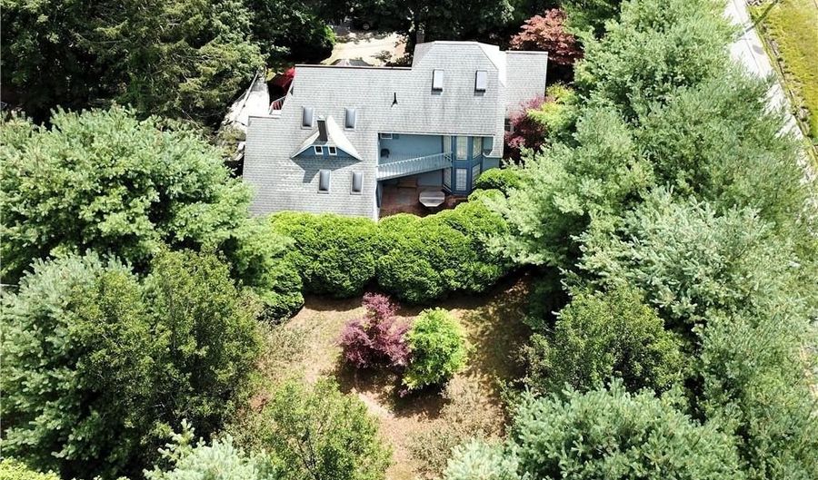 223 Ten Rod Rd, Exeter, RI 02822 - 3 Beds, 3 Bath