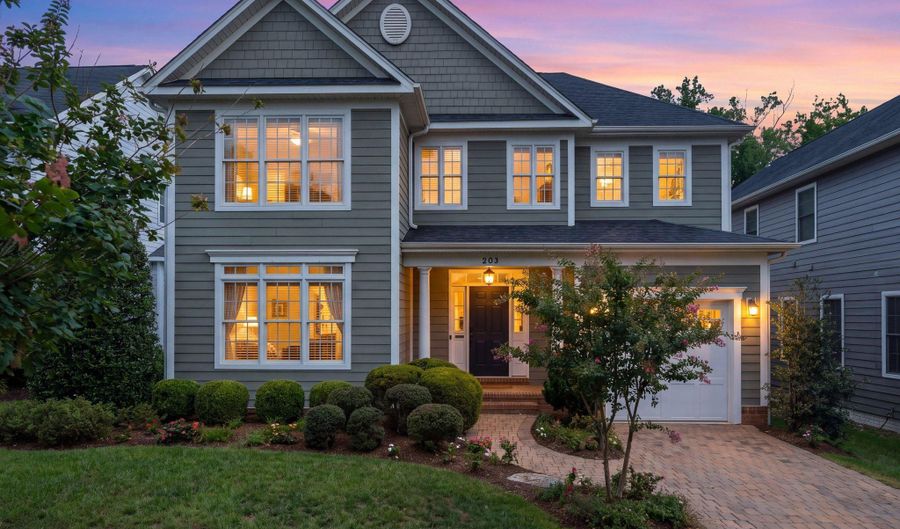203 S SOUTHWOOD Ave, Annapolis, MD 21401 - 4 Beds, 4 Bath
