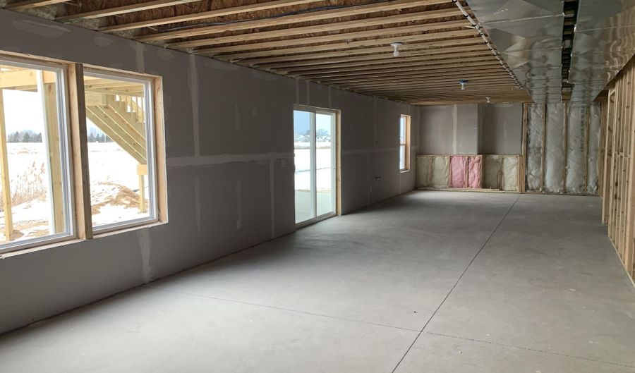 10487 Poppy Ln, Allendale, MI 49401 - 4 Beds, 3 Bath