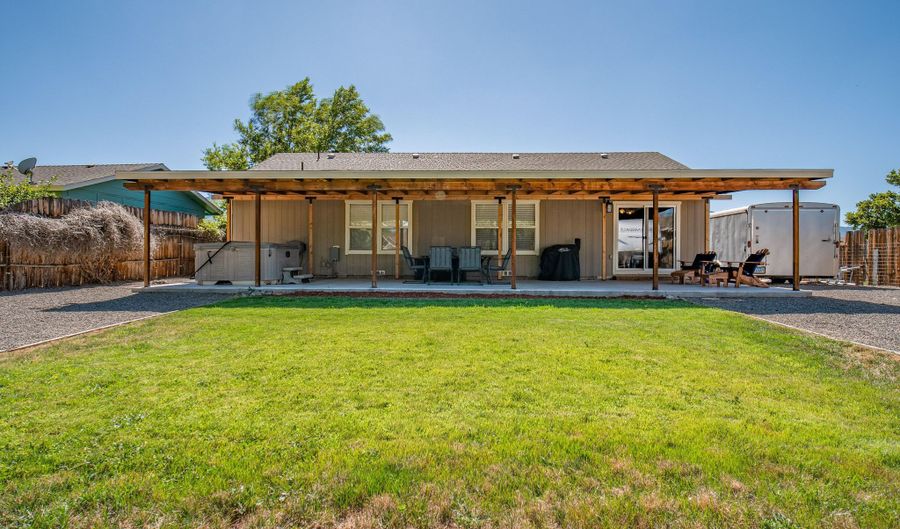713 Addler Rd, Gardnerville, NV 89460 - 3 Beds, 2 Bath