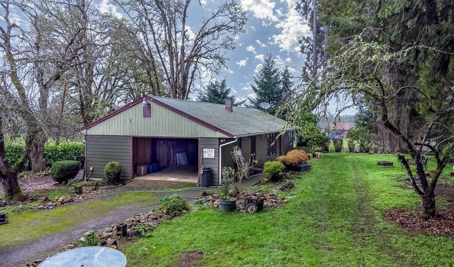 77328 LONDON Rd, Cottage Grove, OR 97424 - 2 Beds, 1 Bath