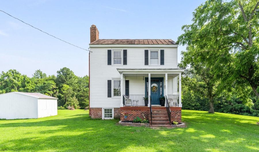 3586 MANFIELD Rd, Aylett, VA 23009 - 4 Beds, 4 Bath