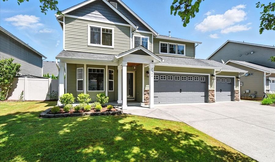 2304 NW 15TH St, Battle Ground, WA 98604 - 4 Beds, 3 Bath