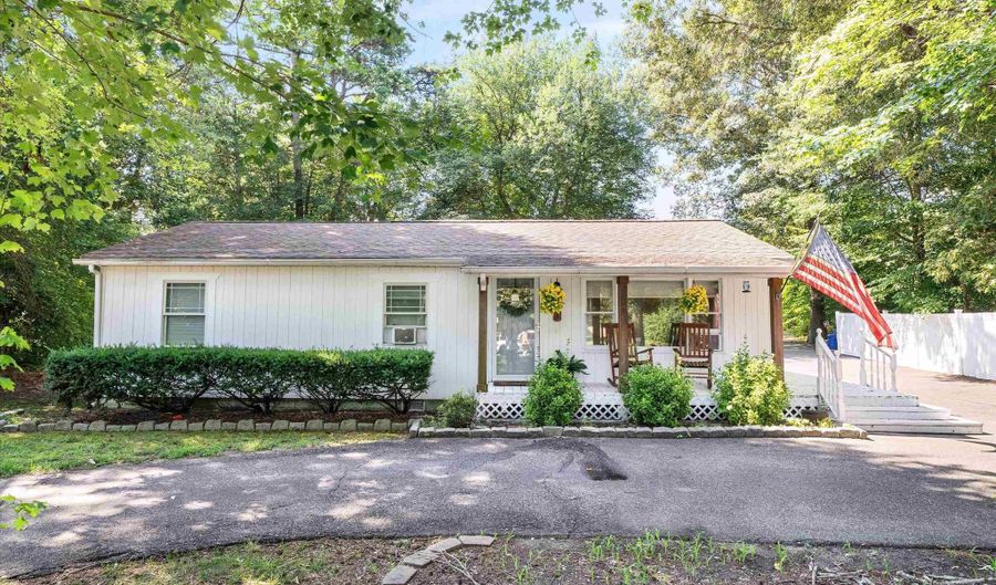 17 Dennis Crk, South Dennis, NJ 08210 - 3 Beds, 2 Bath