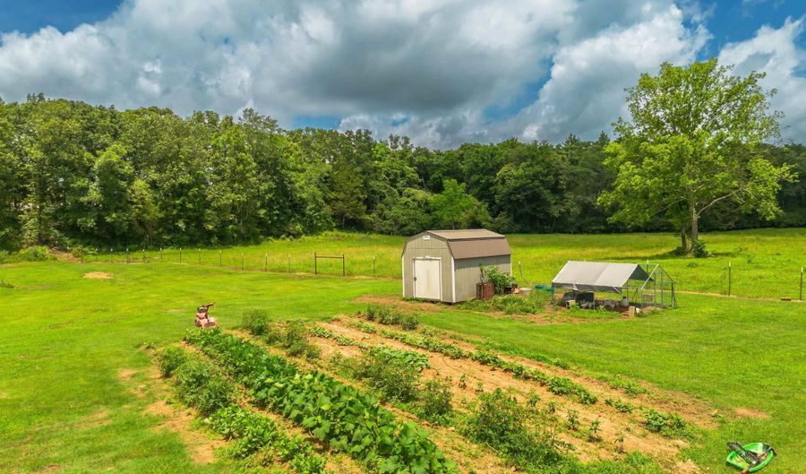 308 N Hwy 167, Bald Knob, AR 72010 - 3 Beds, 3 Bath