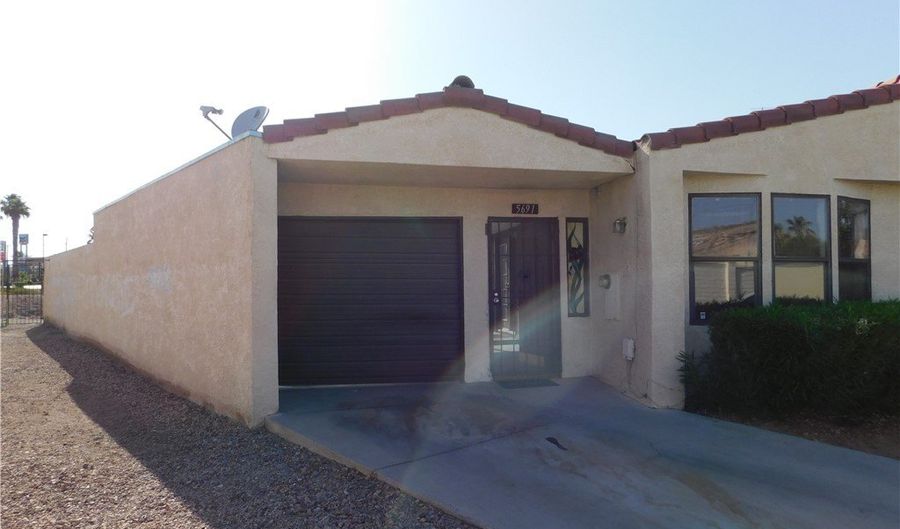 5691 Hobble Creek Dr, Las Vegas, NV 89120 - 3 Beds, 2 Bath